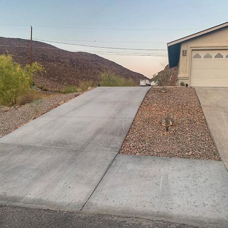 Desert Getaway - Centrally Located, Trail Access Steps Away! Lake Havasu City Exterior photo